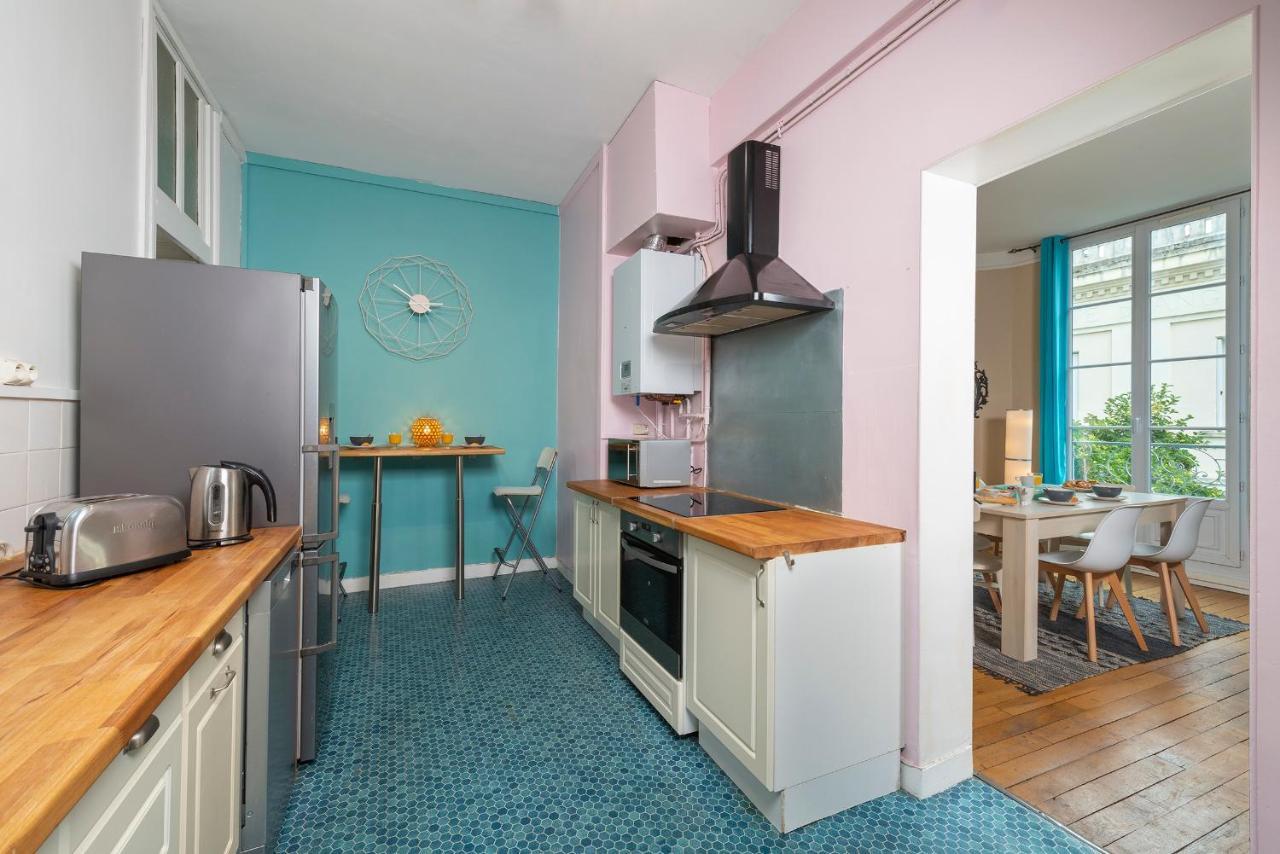 Appartement Coeur De Ville Rue Saint-Laud Ανζέρ Εξωτερικό φωτογραφία