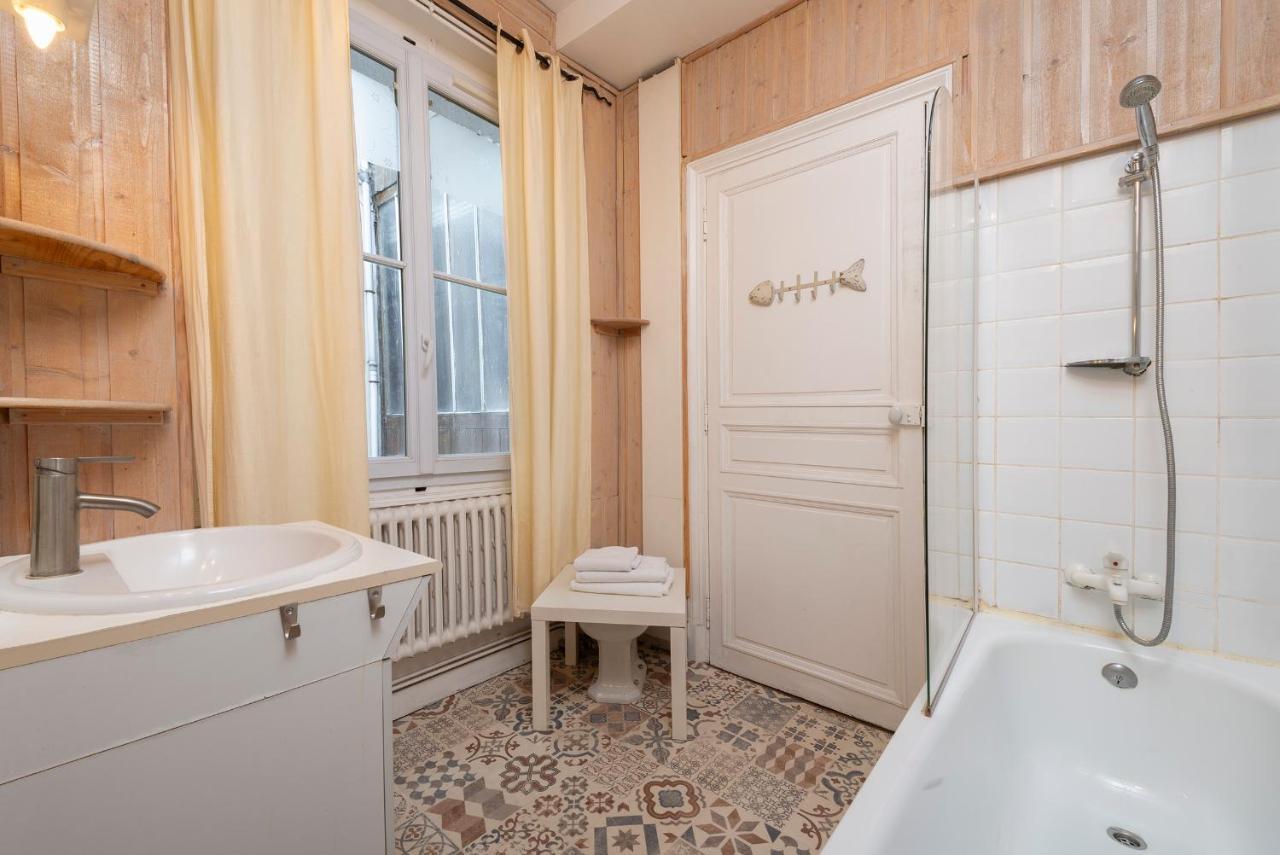 Appartement Coeur De Ville Rue Saint-Laud Ανζέρ Εξωτερικό φωτογραφία