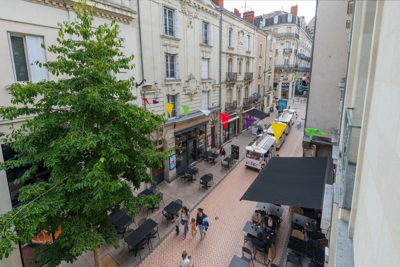 Appartement Coeur De Ville Rue Saint-Laud Ανζέρ Εξωτερικό φωτογραφία